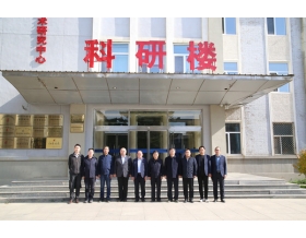標(biāo)題：賽罕區(qū)政協(xié)黨組書記、主席焦瑞河一行調(diào)研呼和浩特分院
瀏覽次數(shù)：1216
發(fā)表時(shí)間：2023-11-02