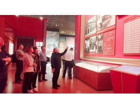 標(biāo)題：銷售黨支部參觀中國(guó)共產(chǎn)黨歷史展覽館
瀏覽次數(shù)：766
發(fā)表時(shí)間：2023-11-07